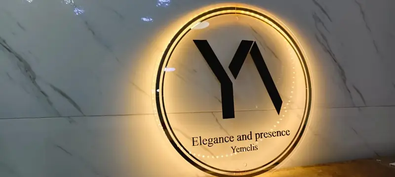 YA — Elegance and Presence — Vista del proyecto YA — Elegance and Presence