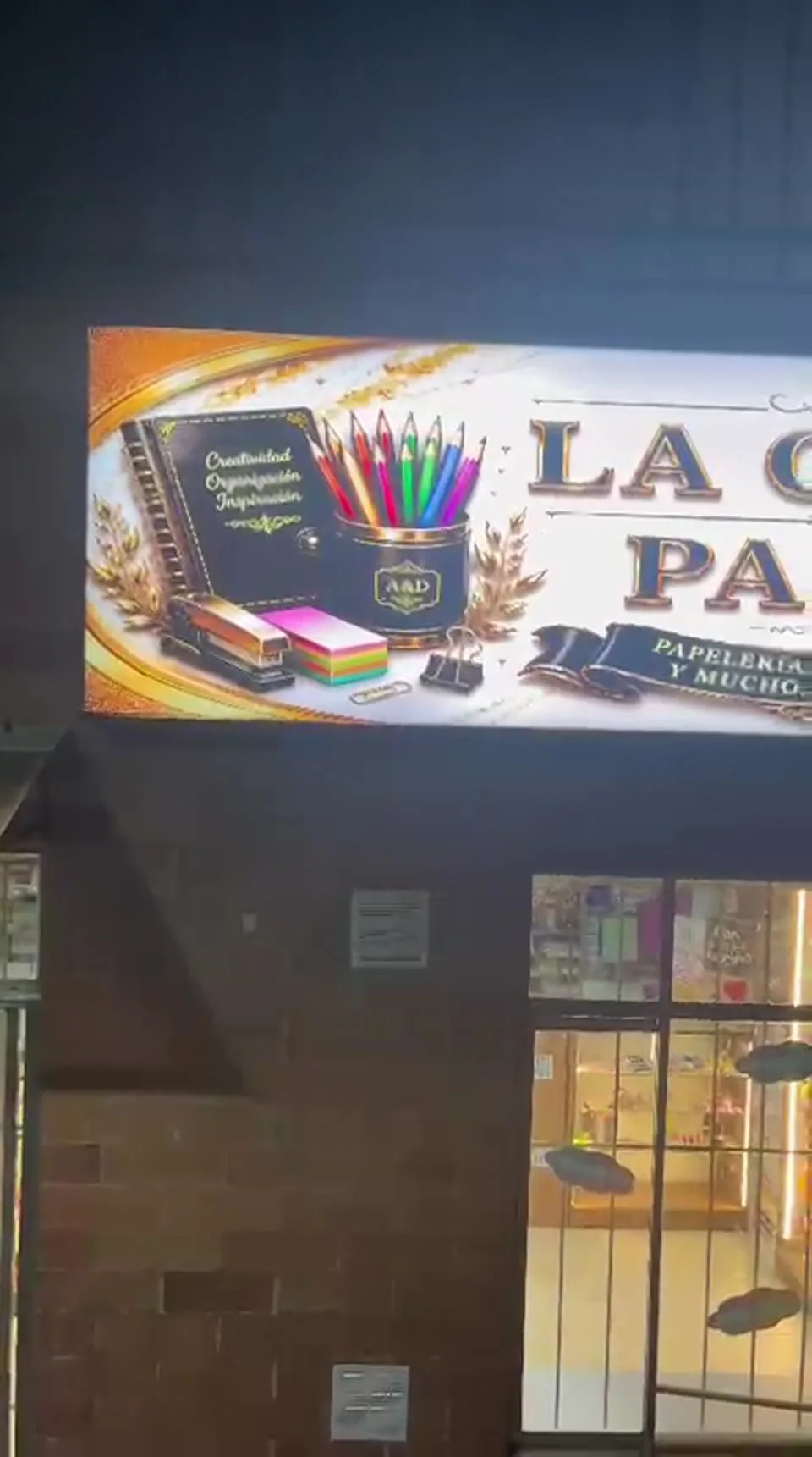Aviso iluminado — vista 1